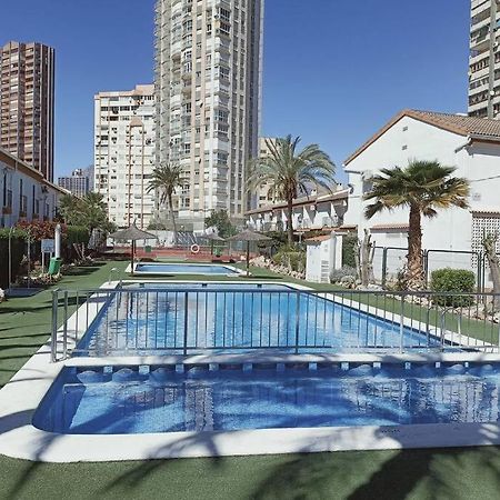 2 Bedroom Townhouse In Beautiful Gated Complex Benidorm Extérieur photo