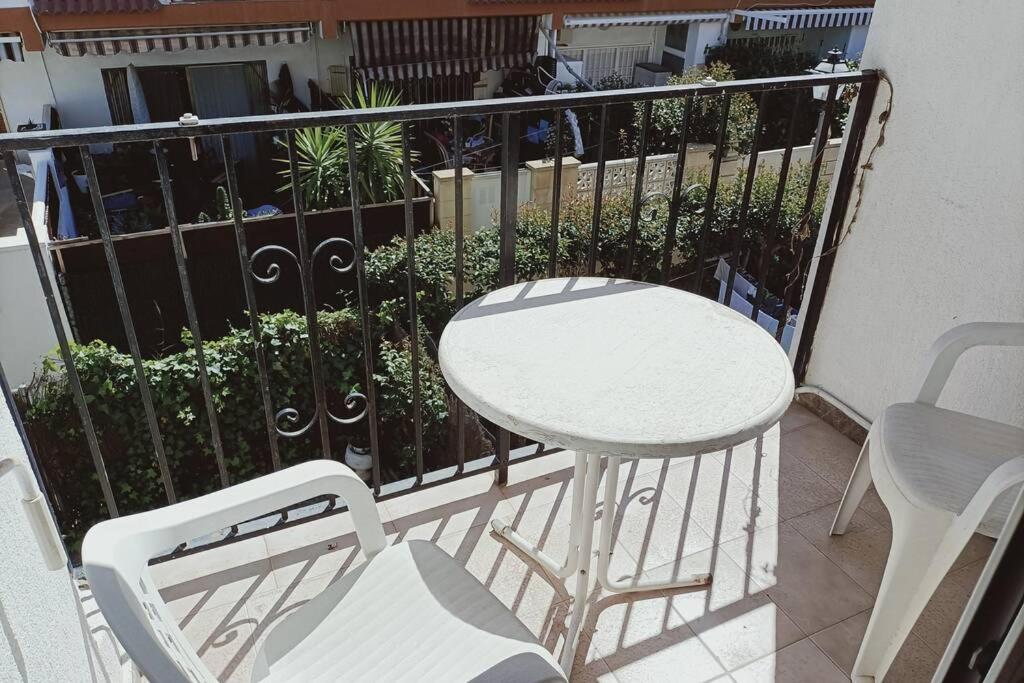 2 Bedroom Townhouse In Beautiful Gated Complex Benidorm Extérieur photo